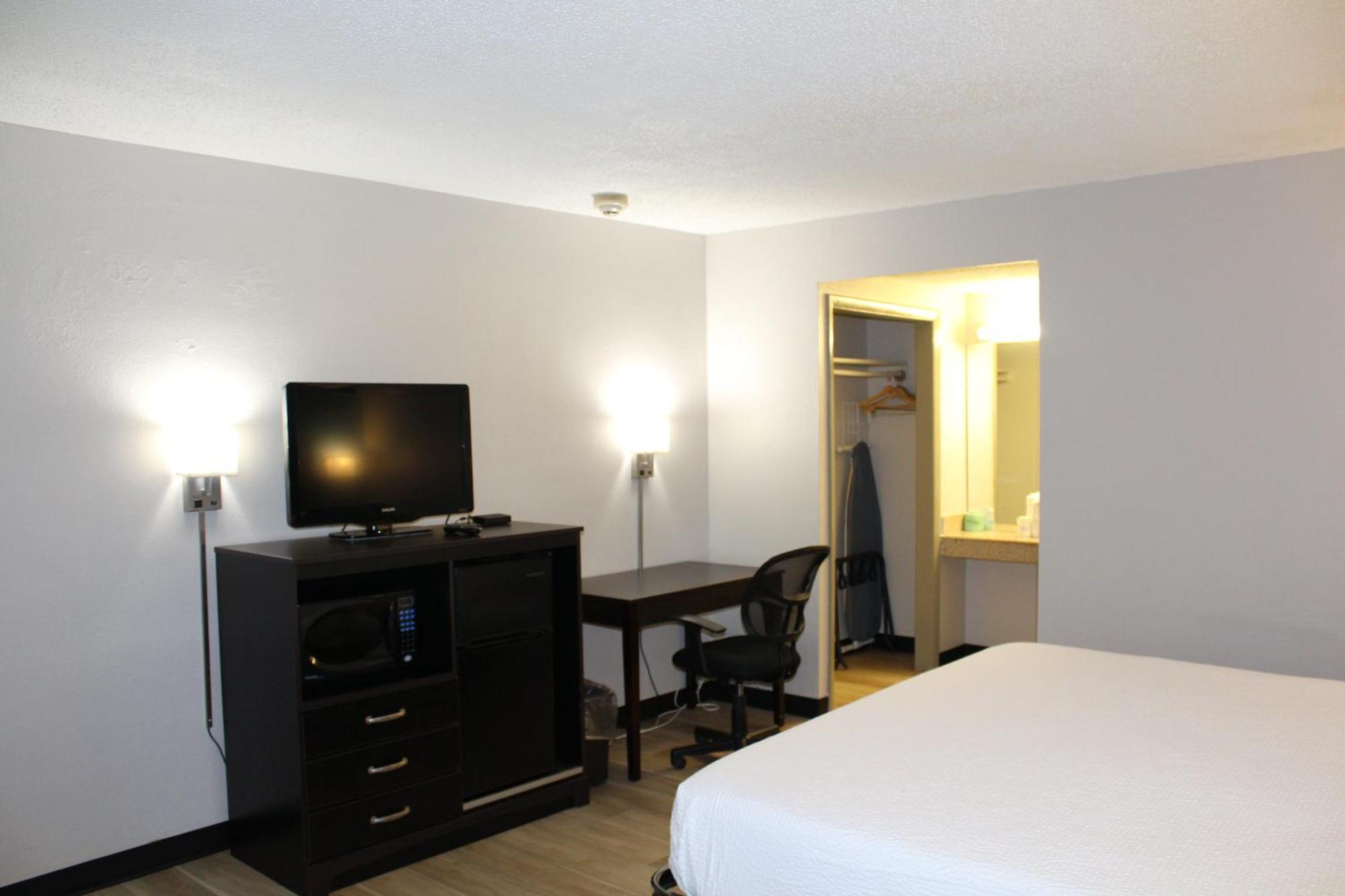 Days Inn By Wyndham Wrightstown Mcguire Afb Bordentown Екстер'єр фото